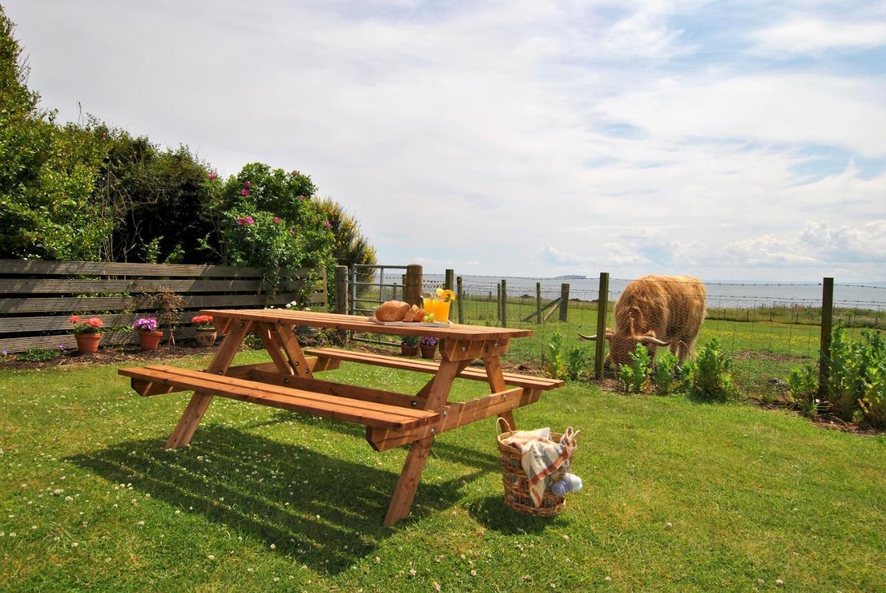 Clover Cottage Countryside Retreat With Sea Views Crail Exterior photo